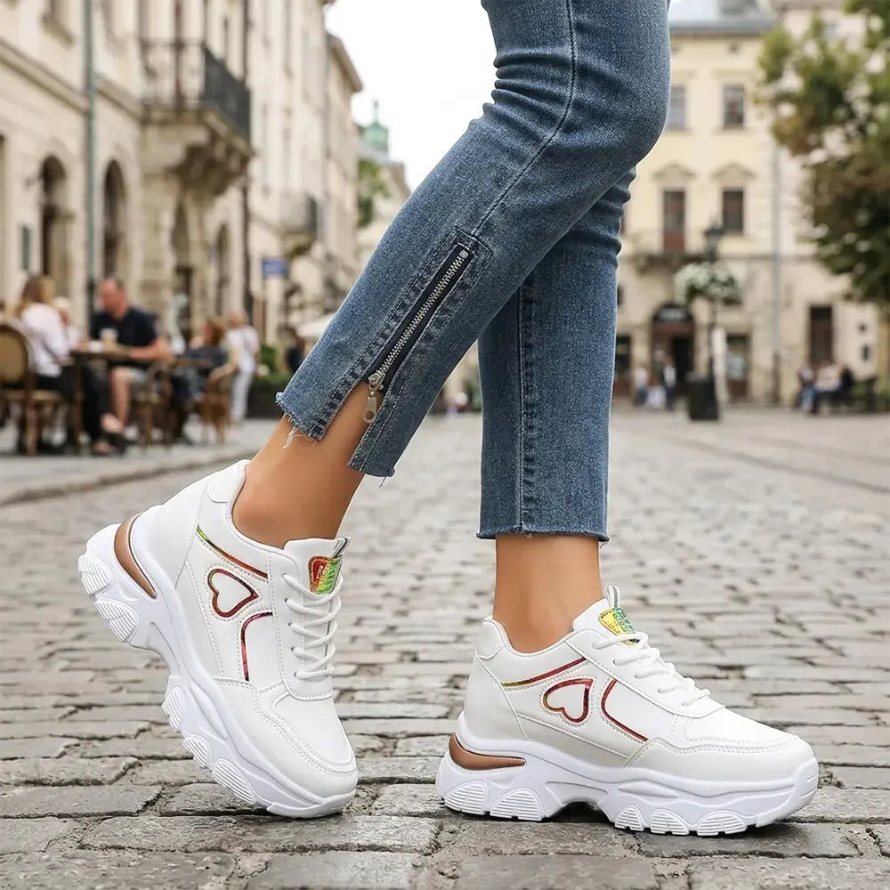 🔥【35-42】👟Plus Size Barevné bloky – Neviditelné boty na platformě, ležérní klínový podpatek – Lehké vycházkové boty 2026